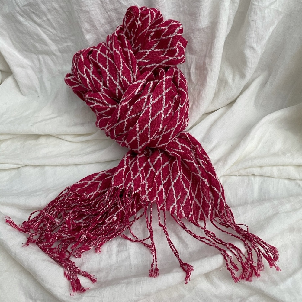 Lands End Red/White Fringed Scarf 🧣